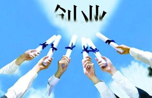 创业板三周年纪事